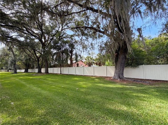 2972 ROYAL TUSCAN LANE, Valrico, FL 33594