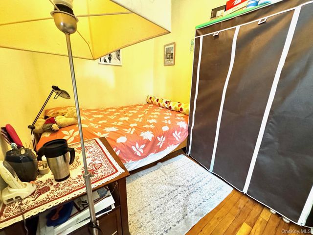 138-29 Jewel Ave 2D, Kew Garden Hills, NY 11367