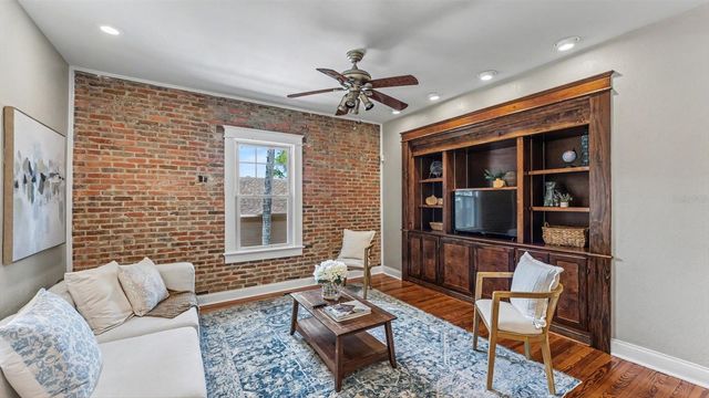 834 CUMBERLAND STREET, Lakeland, FL 33801
