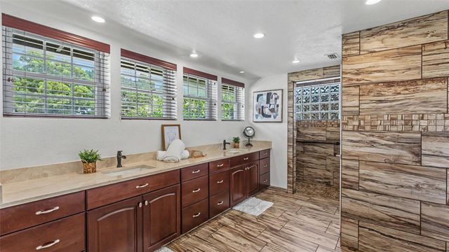 834 CUMBERLAND STREET, Lakeland, FL 33801