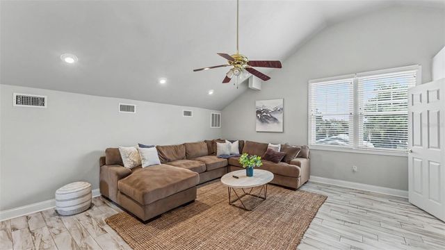 834 CUMBERLAND STREET, Lakeland, FL 33801