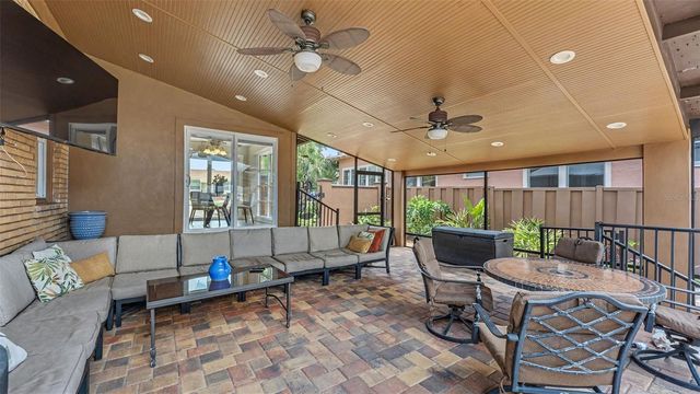 834 CUMBERLAND STREET, Lakeland, FL 33801