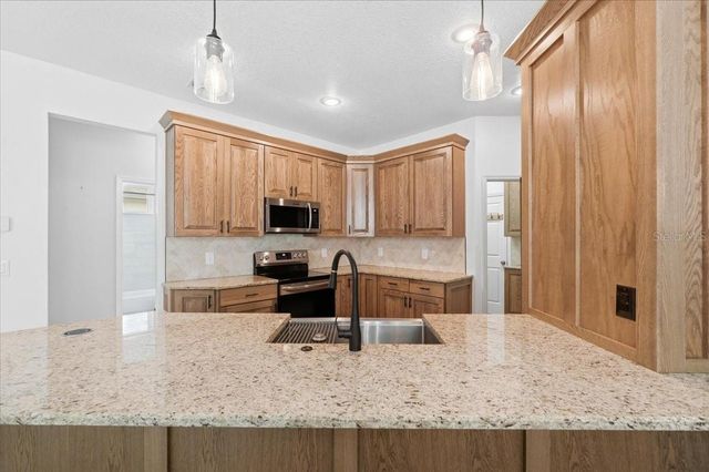 2214 LONGMORE CIRCLE, Valrico, FL 33596