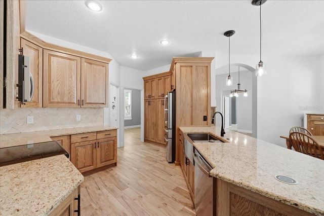 2214 LONGMORE CIRCLE, Valrico, FL 33596