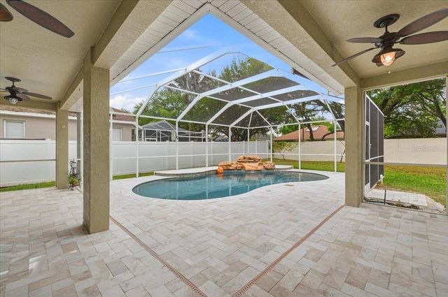 2214 LONGMORE CIRCLE, Valrico, FL 33596