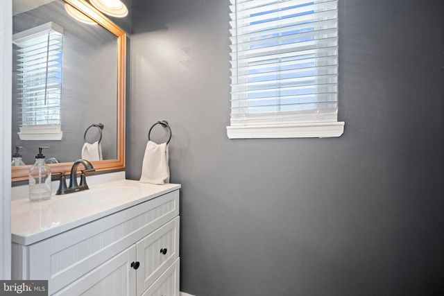 2317 DARTMOUTH LN, Crofton, MD 21114