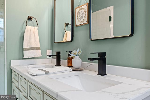 2317 DARTMOUTH LN, Crofton, MD 21114