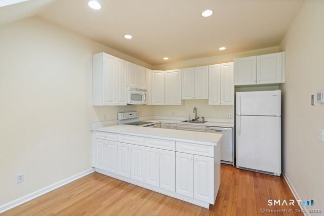 2435 Bedford Street 21HH, Stamford, CT 06905