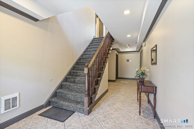 2435 Bedford Street 21HH, Stamford, CT 06905