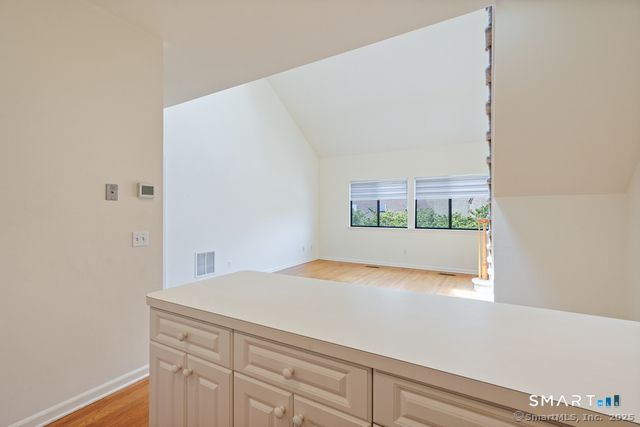 2435 Bedford Street 21HH, Stamford, CT 06905