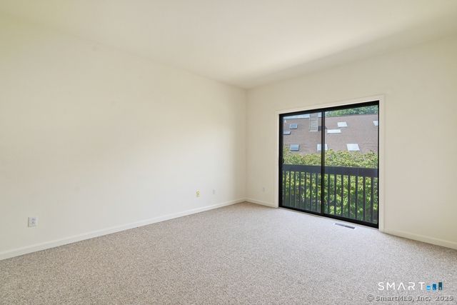 2435 Bedford Street 21HH, Stamford, CT 06905