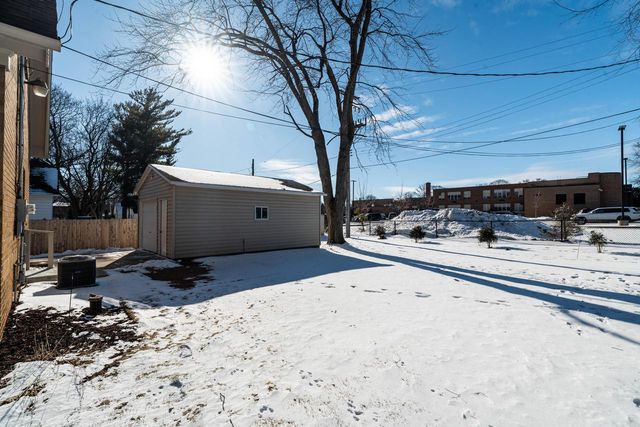 5813 S 112th STREET, Hales Corners, WI 53130