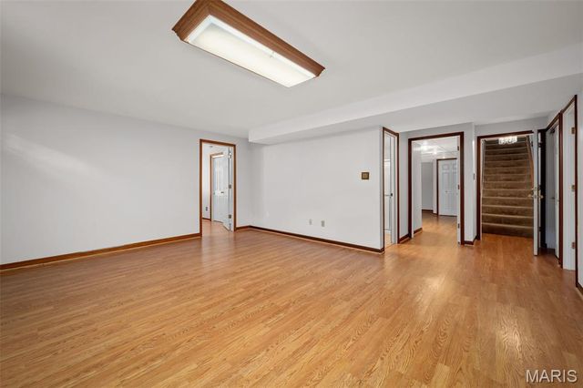 5116 Kennerly Place Drive, St Louis, MO 63128