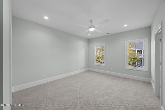 3901 Harkers Way, New Bern, NC 28562