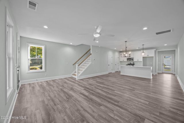 3901 Harkers Way, New Bern, NC 28562