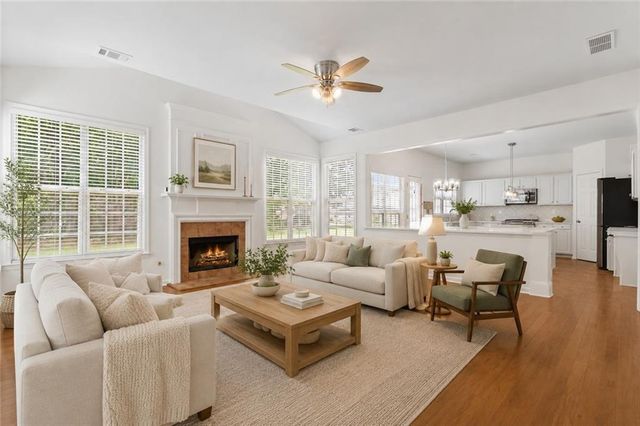 8210 Shakerag Trace, Suwanee, GA 30024