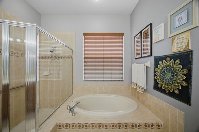 12452 CRICKLEWOOD DRIVE, Spring Hill, FL 34610