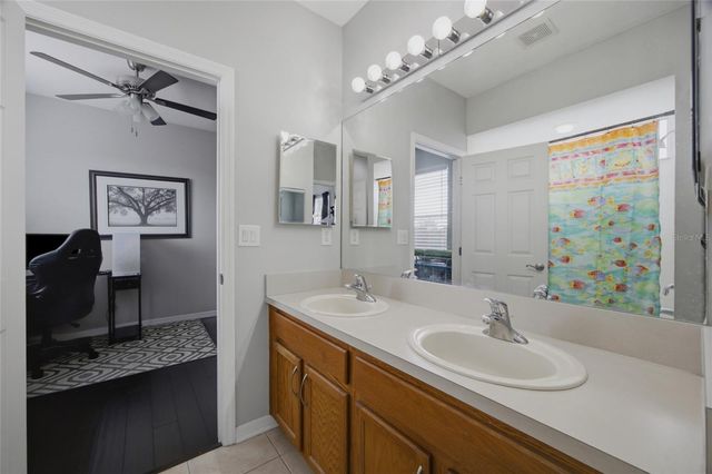 12452 CRICKLEWOOD DRIVE, Spring Hill, FL 34610