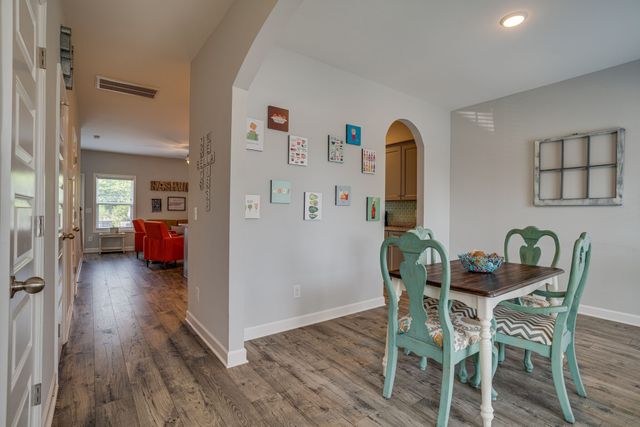 248 Mansfield Dr, Gallatin, TN 37066