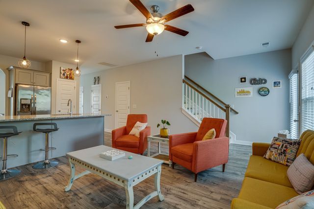 248 Mansfield Dr, Gallatin, TN 37066