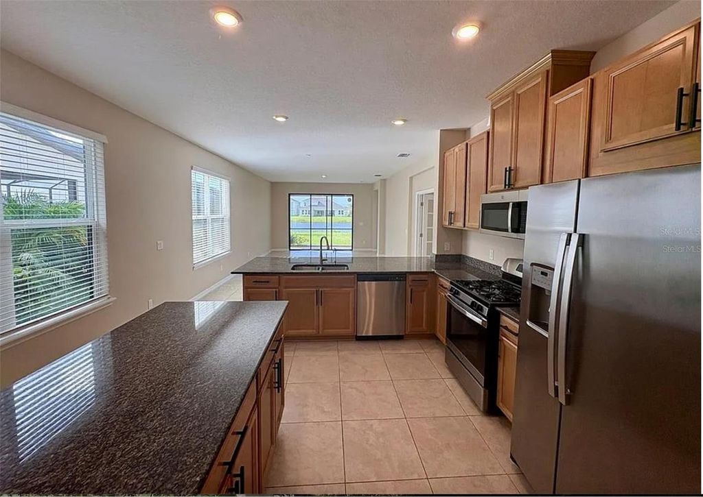 Image 4 of property listing at 16439 PAYNES MILL DRIVE, Bradenton, FL 34211