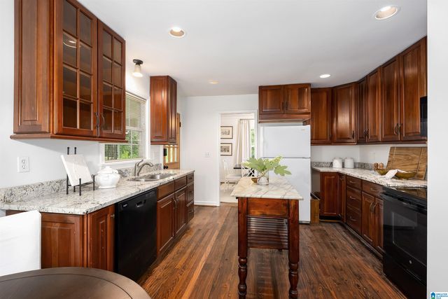 1844 LAUREL ROAD, Vestavia Hills, AL 35216
