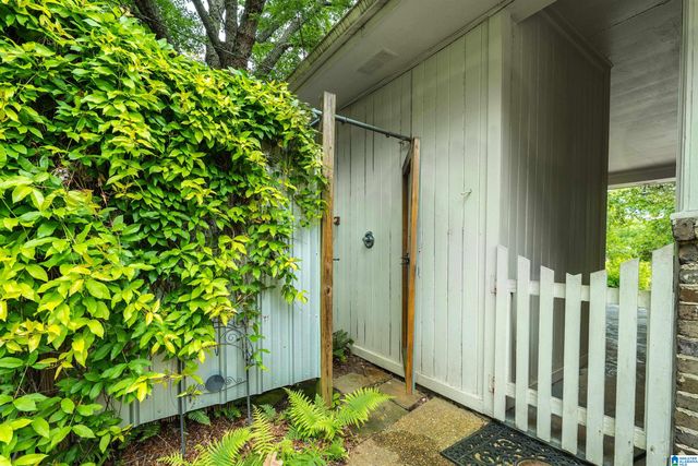1844 LAUREL ROAD, Vestavia Hills, AL 35216