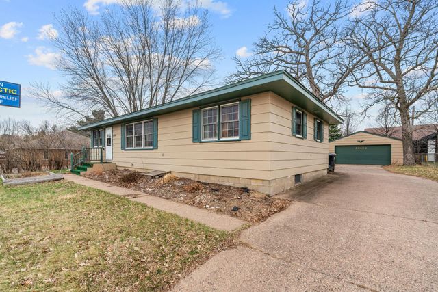 38804 8th Avenue, North Branch, MN 55056