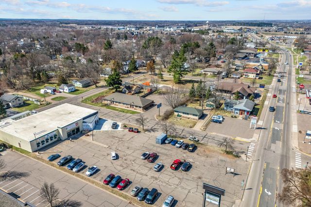 38804 8th Avenue, North Branch, MN 55056