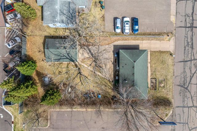 38804 8th Avenue, North Branch, MN 55056