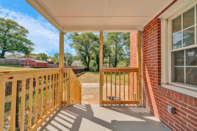 2610 Vancouver DR NW, Roanoke, VA 24012