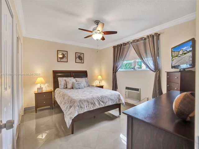 16701 NE 13th Ave 209, Miami, FL 33162