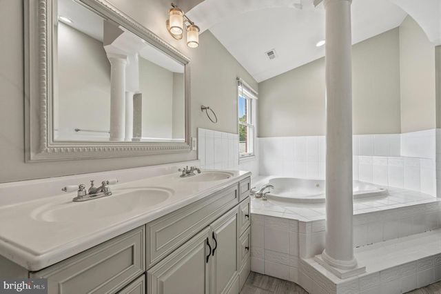 14707 DUNBAR LN, Woodbridge, VA 22193