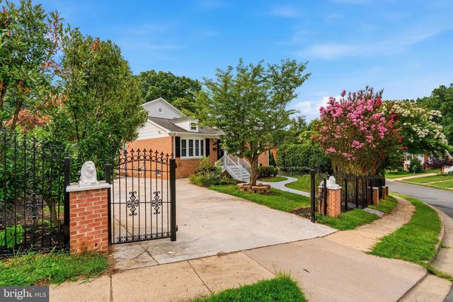 14707 DUNBAR LN, Woodbridge, VA 22193