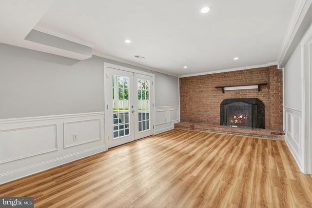 14707 DUNBAR LN, Woodbridge, VA 22193