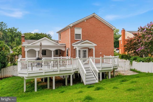 14707 DUNBAR LN, Woodbridge, VA 22193