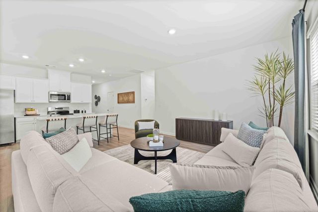 76 Buck Creek, Rossville, GA 30741