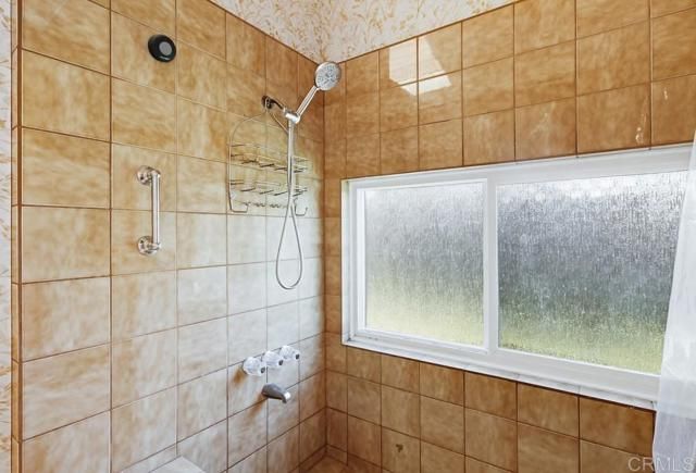 8672 Aquarius Dr, San Diego, CA 92126