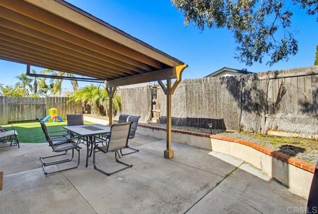 8672 Aquarius Dr, San Diego, CA 92126