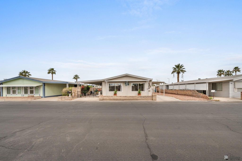 1908 W Camino Harina, Yuma, AZ 85364