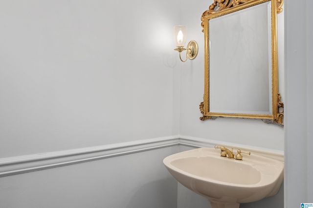 1304 BUCKHEAD WAY, Vestavia Hills, AL 35216