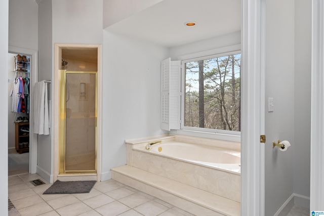 1304 BUCKHEAD WAY, Vestavia Hills, AL 35216