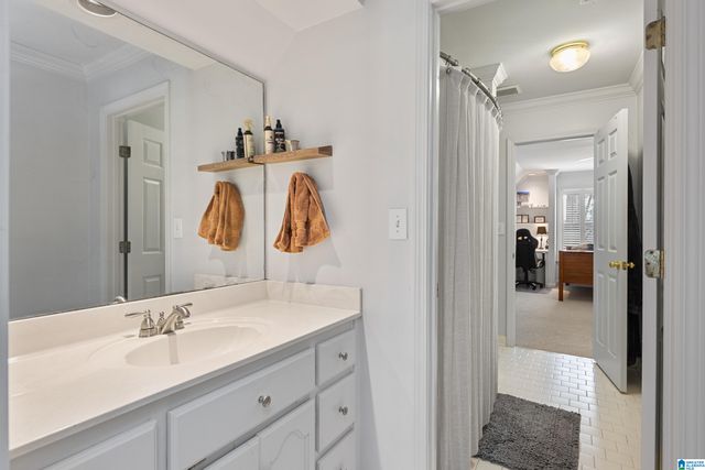 1304 BUCKHEAD WAY, Vestavia Hills, AL 35216