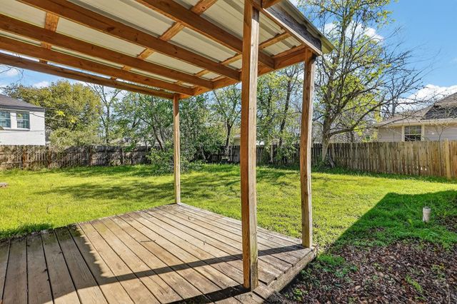 600 E William J Bryan Parkway, Bryan, TX 77803