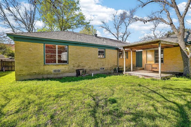 600 E William J Bryan Parkway, Bryan, TX 77803