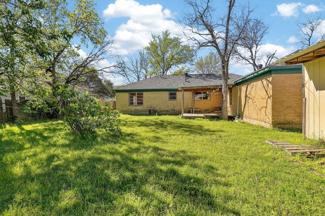 600 E William J Bryan Parkway, Bryan, TX 77803