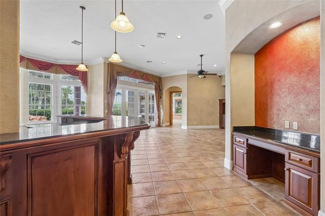 6102 S HAMPSHIRE CT, Windermere, FL 34786