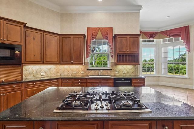 6102 S HAMPSHIRE CT, Windermere, FL 34786