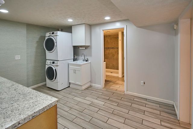 121 Honeysuckle Lane, Huntington, WV 25701