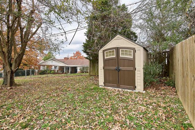 121 Honeysuckle Lane, Huntington, WV 25701